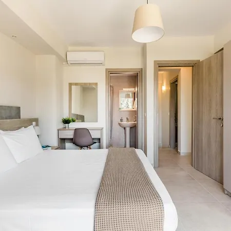 Ξενοδοχείο V Luxury *