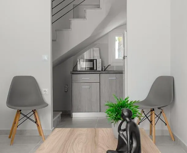 V Luxury Otel Possidi