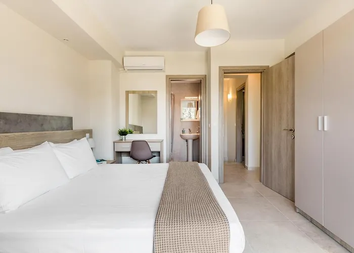 Hotel V Luxury *