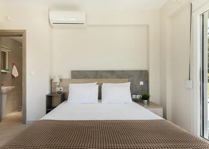 Hotel V Luxury